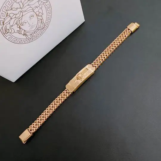 Versace bracelet lyh15